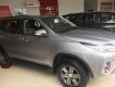 Toyota Fortuner 2.7V 4x2 AT 2018 - Cần bán rất gấp Toyota Fortuner 2.7V 4x2 AT sản xuất 2018, màu xám bạc, nhập khẩu