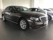 Mercedes-Benz E class E200 2017 - Thanh lý xe E200 còn rất mới - Còn bảo hành chính hãng- xe đẹp 