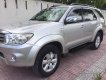 Toyota Fortuner 2010 - Bán Toyota Fortuner đời 2010, màu bạc  