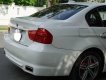 BMW 3 Series  320i 2010 - Bán xe BMW 3 Series 320i 2010, màu trắng, giá 580tr