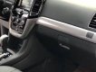 Chevrolet Captiva   LTZ 2017 - Bán Chevrolet Captiva LTZ đời 2017, màu trắng, bản full options