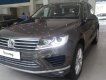 Volkswagen Touareg 2017 - Bán xe Touareg 3.6V, V6, ưu đãi 40tr + Nhiều ưu đãi hấp dẫn. LH: 0944064764 Ngọc Giàu