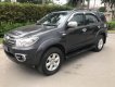 Toyota Fortuner SR5 2.7AT 2010 - Bán xe Fortuner 2010, tự động, máy xăng, hai cầu xám chì, chính chủ đi từ đầu