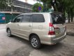 Toyota Innova G 2015 - Cần tiền bán Innova 20 15 MT, vàng cát xe gia đình chính chủ một đời