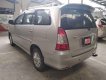 Toyota Innova   2.0E 2013 - Bán Toyota Innova 2.0E đời 2013, màu bạc 