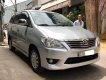 Toyota Innova  2.0E 2012 - Bán Toyota Innova 2.0E đời 2012, màu bạc 