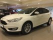 Ford Focus 2017 - Bán Ford Focus đời 2017, màu trắng, chỉ cần 170 triệu lấy xe ngay