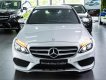 Mercedes-Benz C class 2017 - Bán Mercedes-Benz C300 AMG 2019, 19 km, chính hãng, KM tết 2020