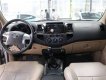 Toyota Fortuner G 2.5MT 2016 - Bán Toyota Fortuner G 2.5MT 2016, màu bạc số sàn, biển SG