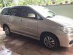 Toyota Innova   2015 - Cần bán gấp Toyota Innova năm 2015, màu bạc số tự động, giá chỉ 650 triệu