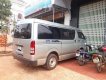 Toyota Hiace   2011 - Bán Toyota Hiace đời 2011, màu bạc chính chủ