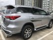 Toyota Fortuner 2.7 AT 2017 - Cần bán gấp Toyota Fortuner 2.7 AT năm sản xuất 2017, màu bạc  