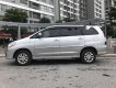 Toyota Innova 2015 - Cần bán Toyota Innova đời 2015, màu bạc như mới, 588 triệu