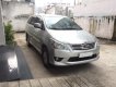 Toyota Innova E 2013 - Bán xe Toyota Innova E 2013 số sàn, màu bạc zin