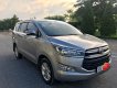 Toyota Innova 2.0E 2016 - Bán Toyota Innova 2.0E 2016 form 2017, màu ghi, biển Hn, giá tốt