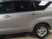 Toyota Innova 2017 - Bán xe Toyota Innova năm 2017, màu bạc số sàn