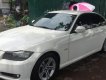 BMW 3 Series 320i 2011 - Cần bán BMW 3 Series 320i 2011, màu trắng