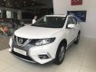 Nissan X trail 2.0 SL Luxury 2018 - Cần bán xe Nissan X Trail 2.0 SL Luxury sản xuất 2018, màu trắng, giá 951tr