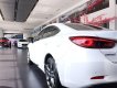 Mazda 6 2018 - Bán Mazda 6 đời 2018, màu trắng, giá chỉ 899 triệu