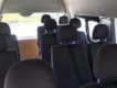 Toyota Hiace 2016 - Bán xe Toyota Hiace sản xuất 2016, màu bạc, nhập khẩu nguyên chiếc, như mới