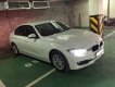 BMW 3 Series  320i 2015 - Cần bán gấp BMW 3 Series 320i sản xuất 2015, màu trắng