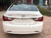 Hyundai Sonata 2011 - Bán Hyundai Sonata sản xuất 2011, màu trắng, xe nhập 