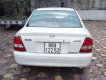 Mazda 323 2002 - Chính chủ bán ô tô Mazda 323 sản xuất năm 2002, màu trắng