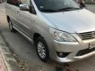 Toyota Innova 2.0E 2013 - Bán Toyota Innova 2.0E 2013, màu bạc, giá 535tr