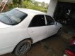 Mazda 626 1996 - Bán xe Mazda 626 sản xuất năm 1996, màu trắng, giá tốt