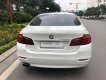 BMW 5 Series 520i 2015 - Cần bán xe BMW 5 Series sản xuất 2015 màu trắng