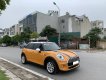 Mini Cooper G 2016 - Cần bán gấp trả nợ xe Mini Cooper đời 2016, màu vàng, tự động full option