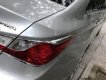 Hyundai Sonata   2011 - Cần bán Hyundai Sonata đời 2011, màu bạc, xe còn rất đẹp