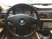 BMW 3 Series 320i 2010 - Bán xe BMW 3 Series 320i đời 2010, màu trắng, nhập khẩu nguyên chiếc