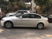 BMW 3 Series 320i 2011 - Bán BMW 320i 2011, màu trắng, xe nhập, giá chỉ 610 triệu