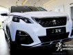 Peugeot 5008 2018 - Peugeot 5008 Phiên bản 2018, hỗ trợ ngân hàng đến 80%, liên hệ trực tiếp để được ưu đãi lớn nhất trong tháng 11