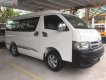 Toyota Hiace 2.5 2011 - Cần bán gấp Toyota Hiace 2.5 năm 2011, xe công ty không chạy dịch vụ