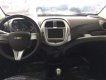 Chevrolet Spark 2018 - Cần bán Chevrolet Spark đời 2018, màu trắng giá cạnh tranh