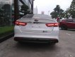 Kia Optima 2.0 ATH 2018 - Bán Kia Optima 2.0 ATH đời 2018, màu trắng, giá tốt