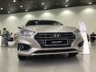 Hyundai Accent 2018 - Accent số sàn màu vàng be, xe có sẵn giao ngay, hỗ trợ thủ tục vào Grab