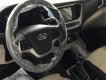 Hyundai Accent 2018 - Accent số sàn màu vàng be, xe có sẵn giao ngay, hỗ trợ thủ tục vào Grab