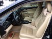 Toyota Camry 2.0E 2015 - 270 triệu có ngay Toyota Camry 2.0E năm 2015, màu đen 