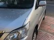 Toyota Innova 2.0E 2013 - Bán xe Toyota Innova 2.0E năm sản xuất 2013, màu bạc