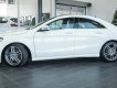 Mercedes-Benz CLA class CLA250 2017 - Bán xe Mercedes CLA250 2017 mới, màu trắng, xe nhập Đức, giao xe toàn quốc