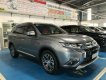 Mitsubishi Outlander  2.0 CVT 2018 - Bán ô tô Mitsubishi Outlander 2.0 CVT đời 2018, màu xám, giá 807.5tr