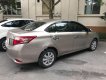 Toyota Vios E 2018 - Bán xe Toyota Vios E đời 2018, màu vàng, số sàn 