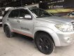 Toyota Fortuner V 2.7AT 2010 - Bán Toyota Fortuner V 2.7AT màu bạc, số tự động, máy xăng, 2 cầu, gốc Sài Gòn, sản xuất 2010