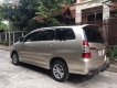 Toyota Innova 2.0E 2015 - Bán Toyota Innova 2.0E năm sản xuất 2015, màu vàng, chính chủ