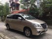 Toyota Innova 2.0E 2015 - Bán Toyota Innova 2.0E năm sản xuất 2015, màu vàng, chính chủ