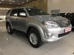 Toyota Fortuner 2.5G 2014 - Cần bán xe Toyota Fortuner 2.5G 2014, màu bạc, giá chỉ 815 triệu