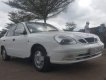 Daewoo Nubira   2002 - Bán xe Daewoo Nubira năm sản xuất 2002, màu trắng, xe gia đình